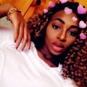 Meet your Posher, Gabby